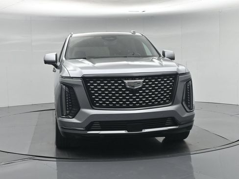 Used 2025 Cadillac Escalade Premium Luxury w/ Touring Package AWD/4WD image 62