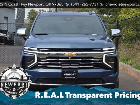 New 2026 Chevrolet Suburban Premier w/ Sun And Tow Package AWD/4WD image 9
