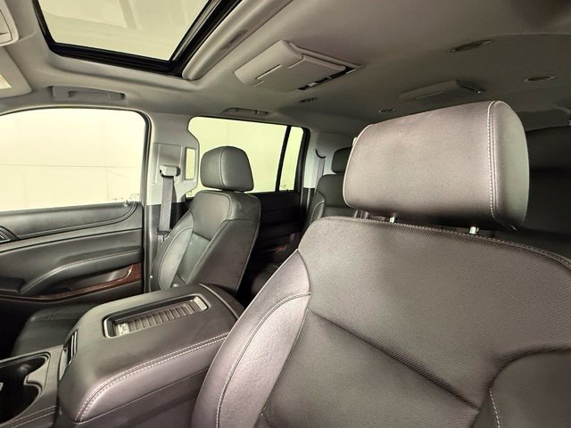 Used 2017 GMC Yukon XL SLT w/ Open Road Package RWD image 17