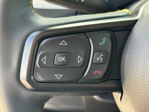 Used 2024 Jeep Gladiator Sport AWD/4WD image 21