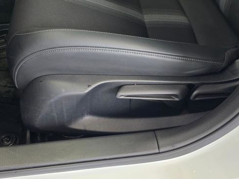Used 2023 Honda Civic Sport image 23
