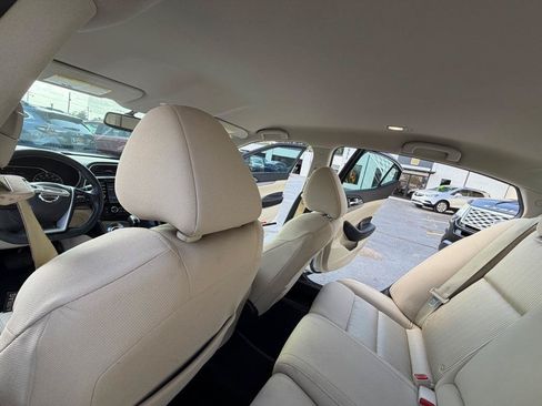 Used 2016 Nissan Maxima 3.5 S FWD image 13