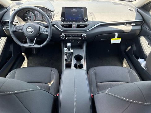 New 2025 Nissan Altima 2.5 S image 16