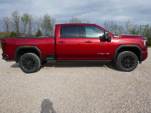 New 2026 GMC Sierra 2500 AT4 w/ AT4 Premium Plus Package image 3
