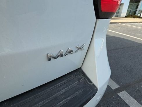 Used 2023 Ford Expedition Max XLT image 10