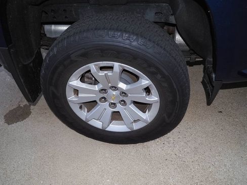 Used 2019 Chevrolet Colorado LT w/ LT Convenience Package AWD/4WD image 37