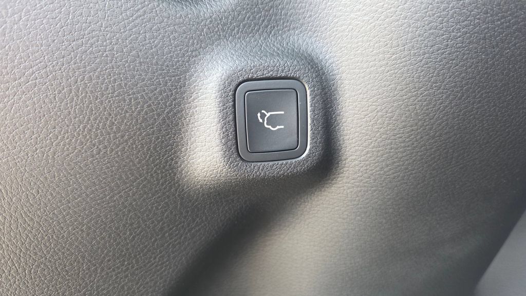 New 2026 Jeep Compass Limited AWD/4WD image 16