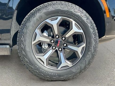 New 2026 GMC Yukon AT4 Ultimate image 19