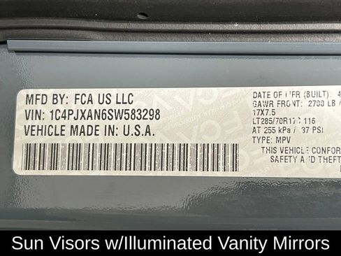 Used 2025 Jeep Wrangler Sport image 35