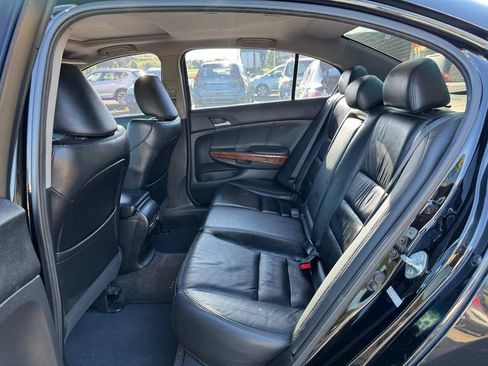 Used 2011 Honda Accord EX-L image 11