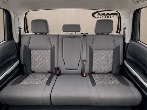 Used 2018 Toyota Tundra SR5 w/ SR5 Upgrade Package RWD image 14