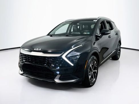 Used 2023 Kia Sportage EX AWD/4WD image 3