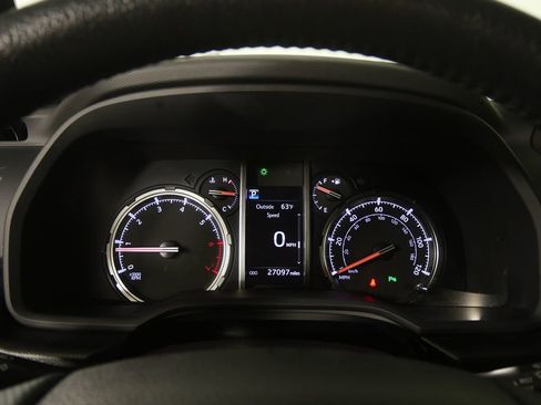 Used 2023 Toyota 4Runner Limited RWD image 18