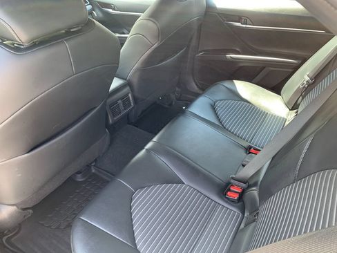 Used 2022 Toyota Camry SE w/ Cold Weather Package AWD/4WD image 14