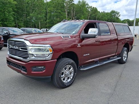 Used 2024 RAM 3500 Laramie AWD/4WD image 3