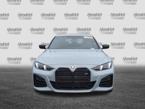Used 2025 BMW M440i RWD image 3