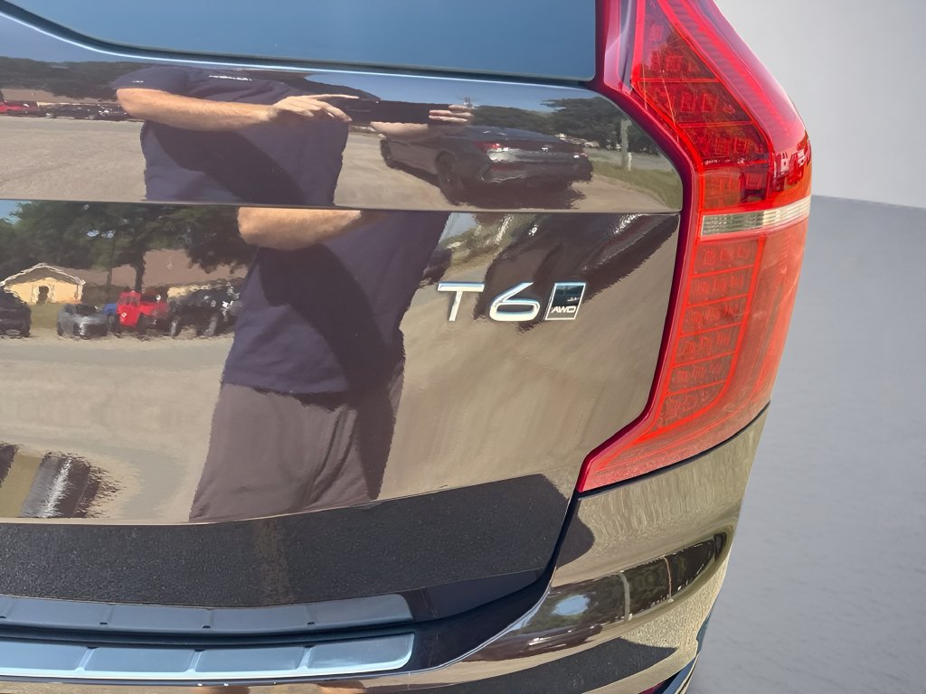Used 2018 Volvo XC90 T6 Momentum AWD/4WD image 32