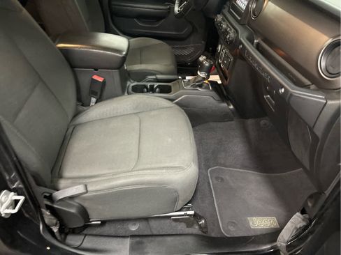Used 2021 Jeep Wrangler Unlimited Sport image 11