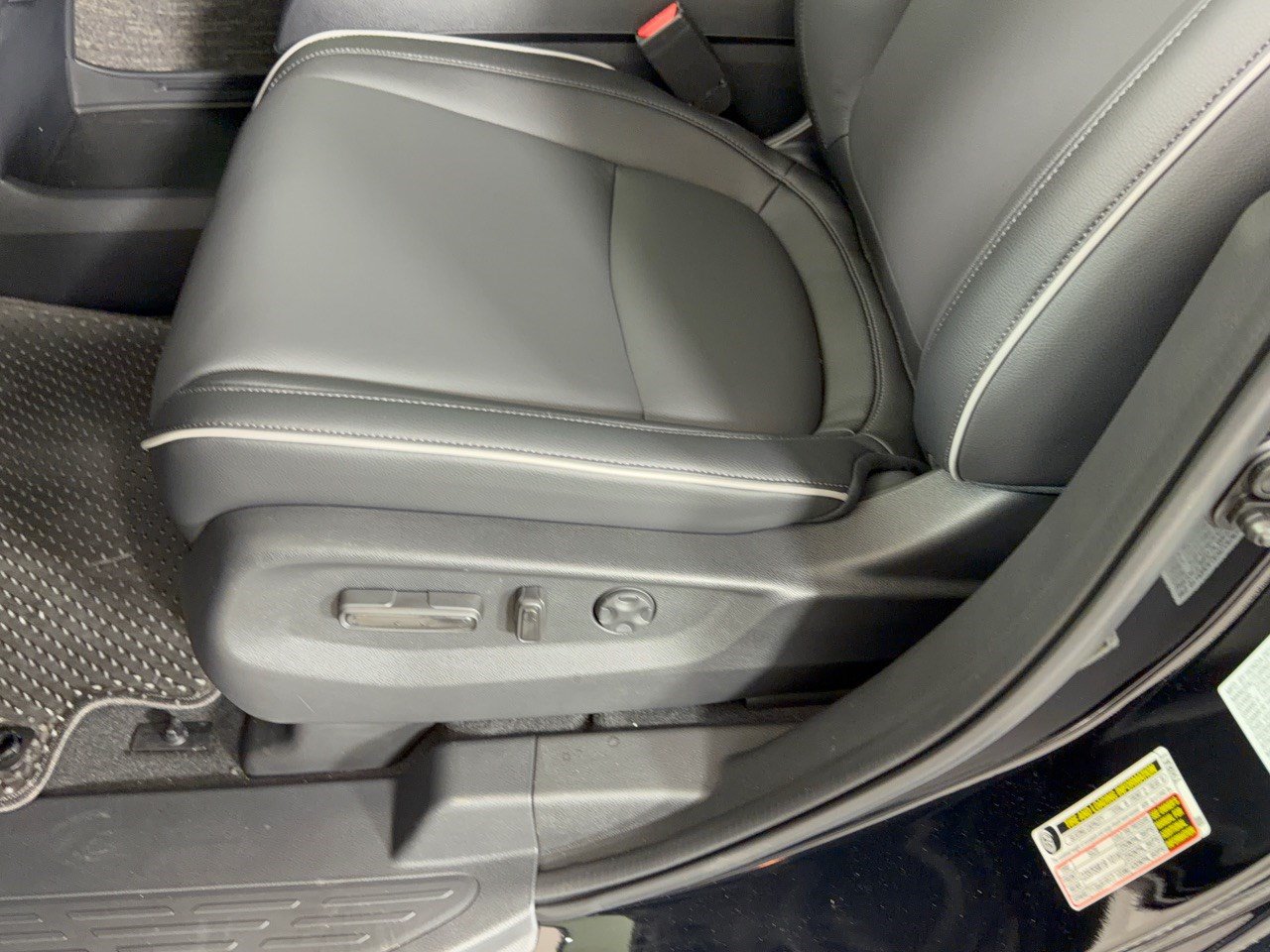 New 2027 Honda Odyssey Touring image 16
