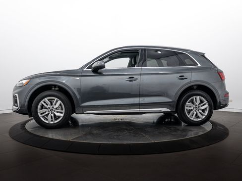 Certified 2023 Audi Q5 2.0T Premium w/ Convenience Package AWD/4WD image 7