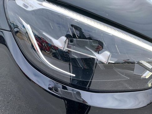 Used 2021 Mercedes-Benz E 350 4MATIC Sedan image 25