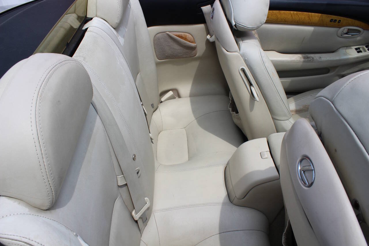 Used 2002 Lexus SC 430 Convertible RWD image 20
