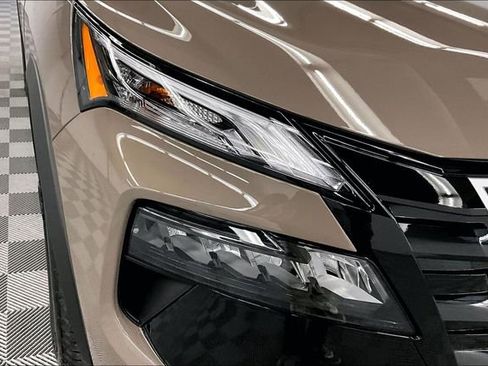 New 2026 Nissan Rogue SV image 14