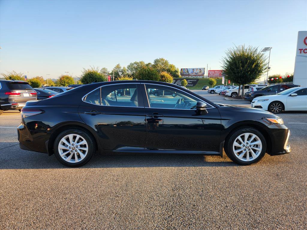 Certified 2024 Toyota Camry LE FWD image 3