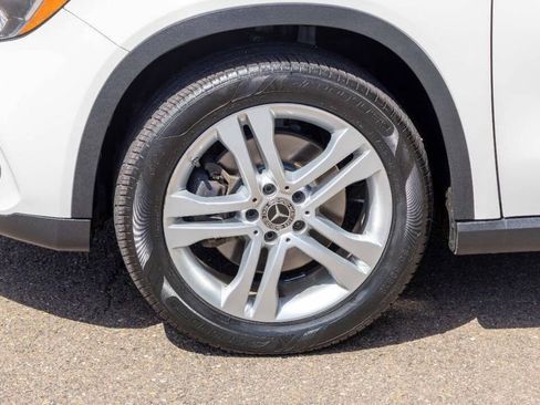 Used 2020 Mercedes-Benz GLA 250 image 13