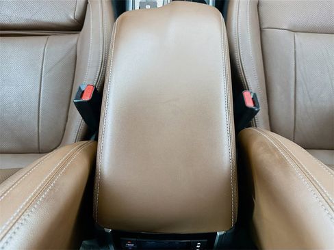 Used 2019 Subaru Ascent Touring image 17