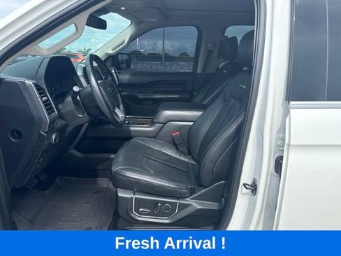 Used 2020 Ford Expedition Platinum RWD image 2