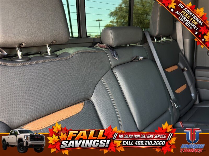 Used 2024 GMC Sierra 1500 AT4 w/ Technology Package AWD/4WD image 29