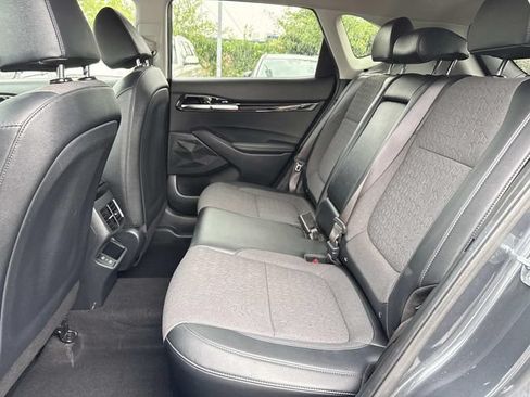 Used 2024 Kia Seltos S AWD/4WD image 10