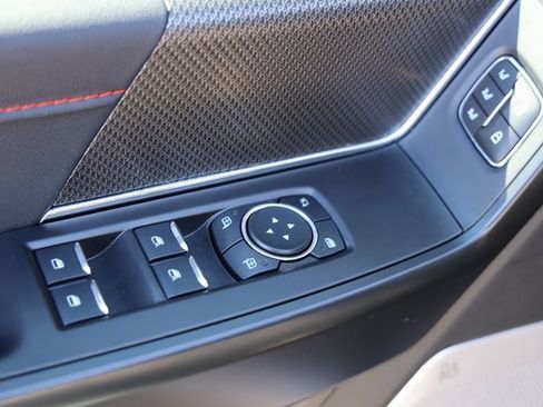 Used 2025 Ford F150 Raptor image 25