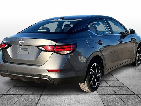 Used 2024 Nissan Sentra SV image 11