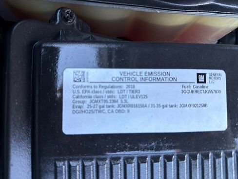 Used 2018 Chevrolet Silverado 1500 LT w/ All Star Edition image 36