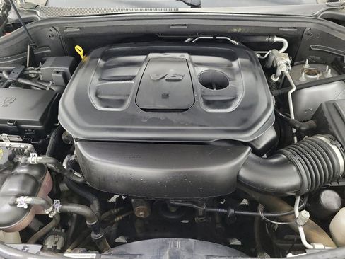 Used 2020 Dodge Durango SXT image 30