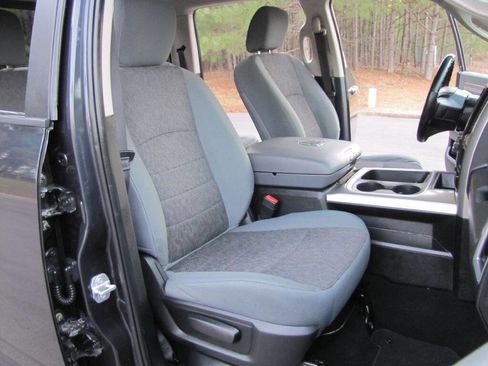 Used 2018 RAM 1500 Big Horn image 22