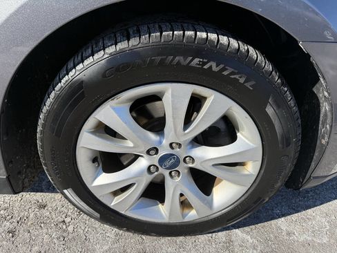 Used 2012 Ford Taurus SEL image 12