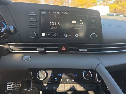 New 2026 Hyundai Elantra SEL Sport Premium w/ Cargo Package FWD image 28