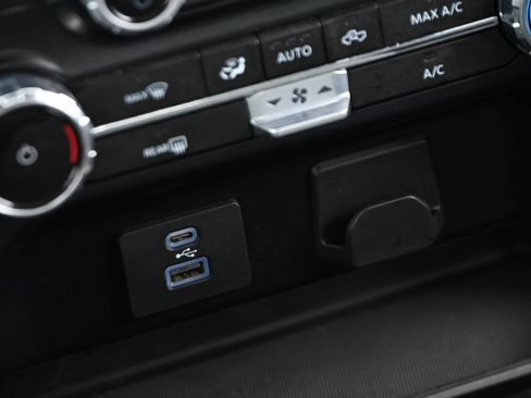 Used 2024 Ford F150 XLT image 25