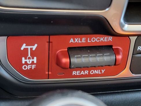 New 2026 Jeep Gladiator Sport image 7