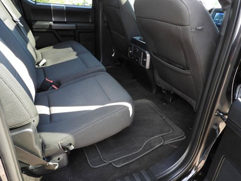 Used 2019 Ford F150 XLT w/ Equipment Group 302A Luxury AWD/4WD image 8