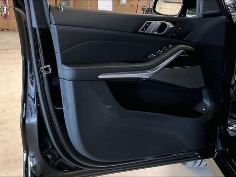 New 2026 BMW X5 xDrive50e w/ M Sport Package image 10