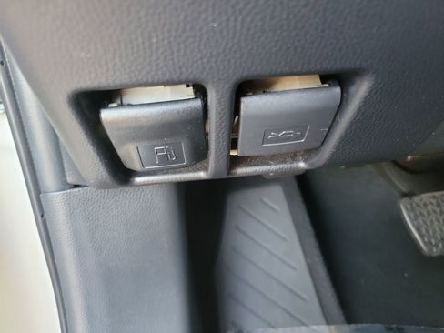 Used 2024 Toyota RAV4 LE image 30