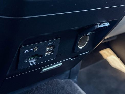 Used 2015 Ford F150 XLT w/ Equipment Group 302A Luxury image 36