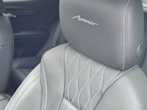 Used 2022 Buick Envision Avenir w/ Safety Package FWD image 20