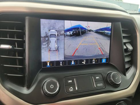 Used 2023 GMC Acadia Denali w/ Denali Ultimate Package FWD image 26