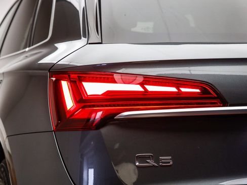 Used 2022 Audi Q5 2.0T Premium image 10
