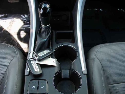 Used 2014 Hyundai Sonata Limited image 23